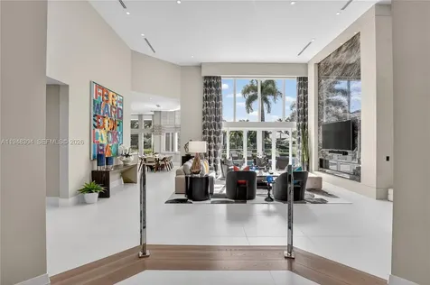 6860 Queenferry Circle Boca Raton FL 33496