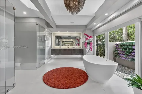 6860 Queenferry Circle Boca Raton FL 33496