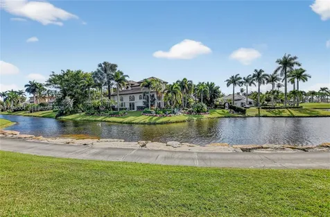 6860 Queenferry Circle Boca Raton FL 33496