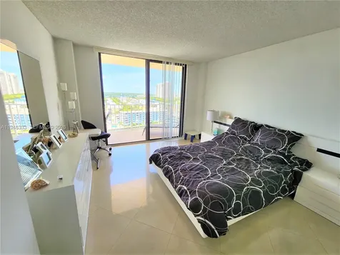 290 174th Street Sunny Isles Beach FL 33160