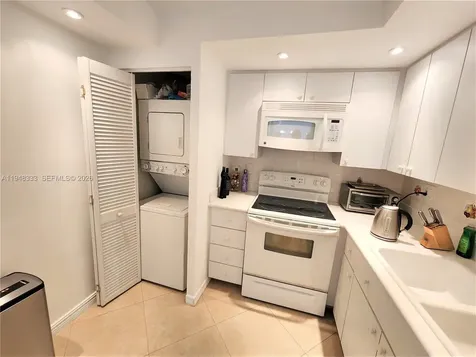 290 174th Street Sunny Isles Beach FL 33160
