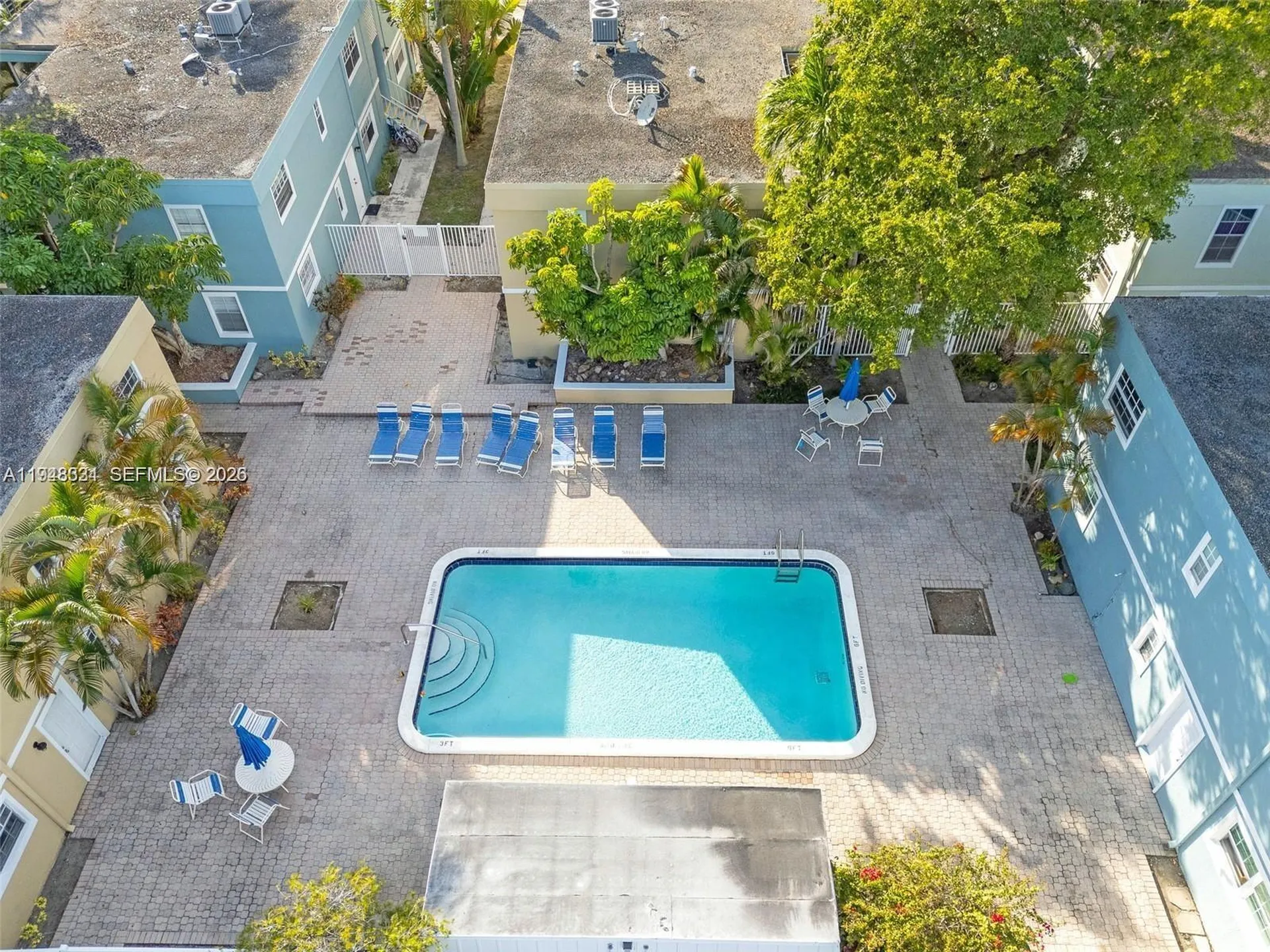 320 SE 10th Avenue Pompano Beach FL 33060