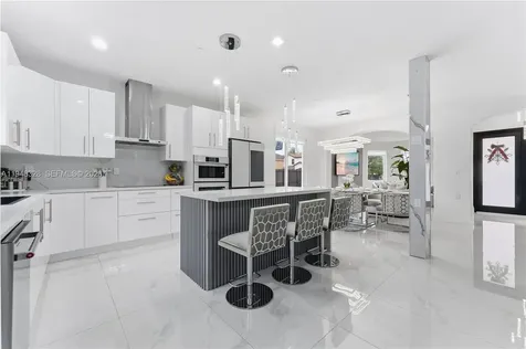 14452 SW 10th Street Miami FL 33184