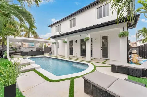14452 SW 10th Street Miami FL 33184