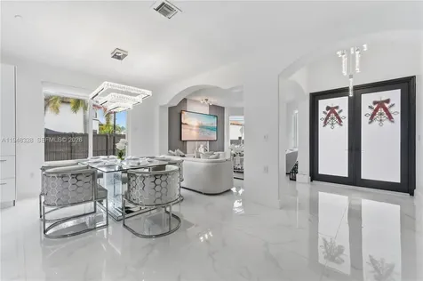 14452 SW 10th Street Miami FL 33184