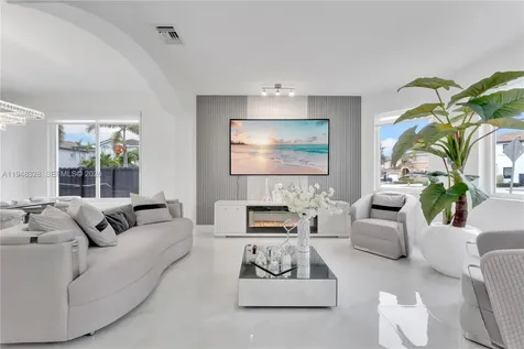 14452 SW 10th Street Miami FL 33184