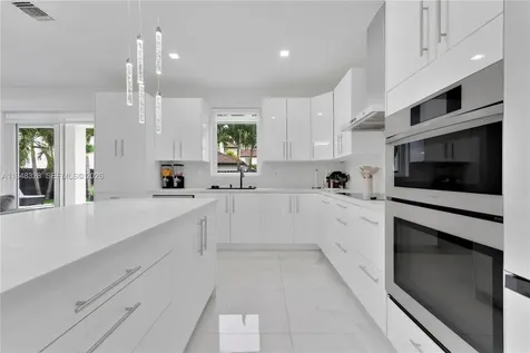 14452 SW 10th Street Miami FL 33184