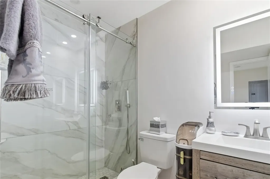 126 Piedmont C Delray Beach FL 33484