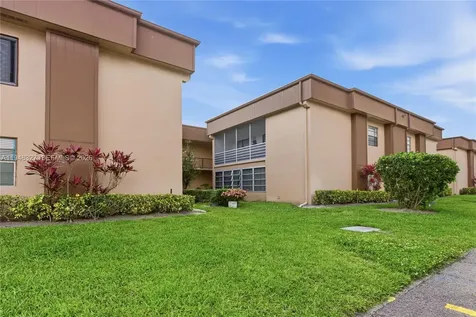 126 Piedmont C Delray Beach FL 33484