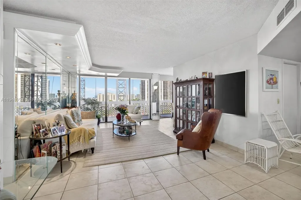 19355 Turnberry Way Aventura FL 33180