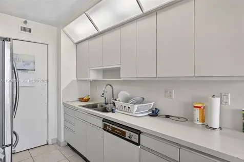 19355 Turnberry Way Aventura FL 33180
