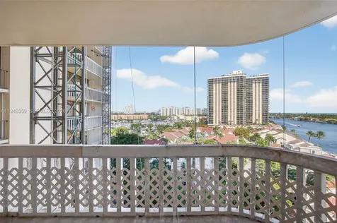 19355 Turnberry Way Aventura FL 33180