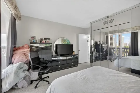 19355 Turnberry Way Aventura FL 33180