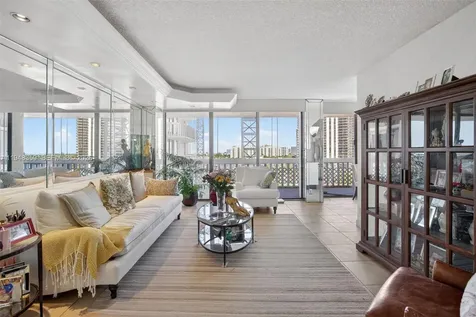 19355 Turnberry Way Aventura FL 33180