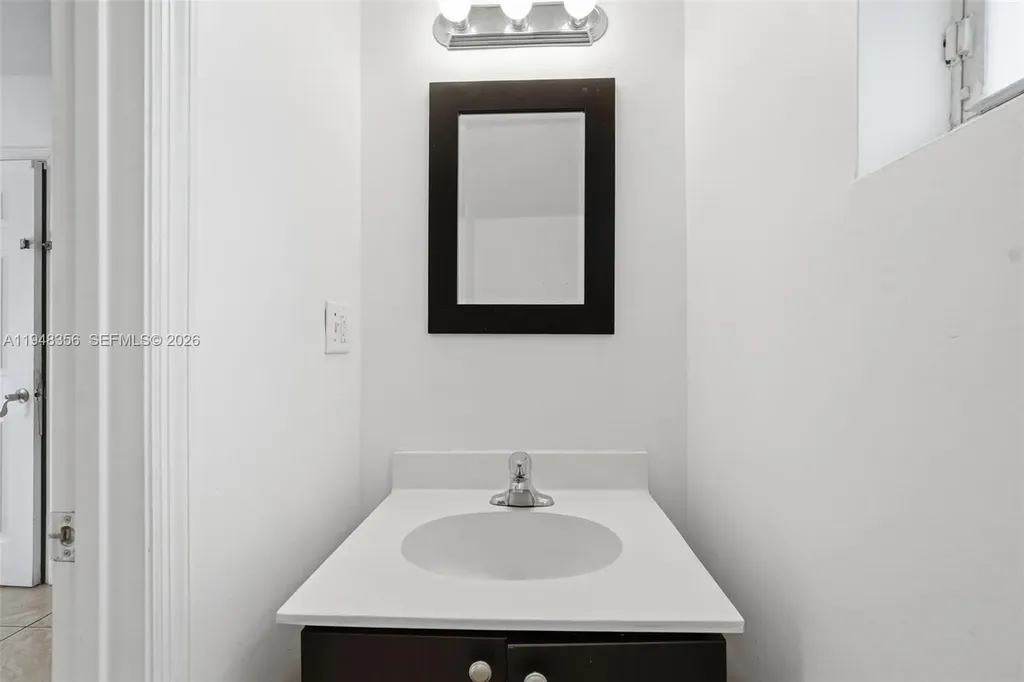 1403 NW 2nd Street Fort Lauderdale FL 33311