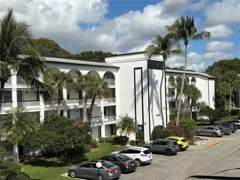 4602 Martinique Way Coconut Creek FL 33066