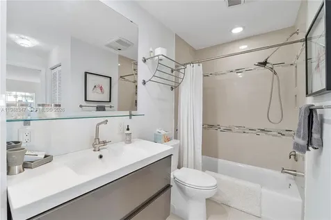6261 Bay Club Drive Fort Lauderdale FL 33308