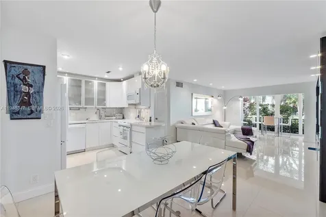 6261 Bay Club Drive Fort Lauderdale FL 33308