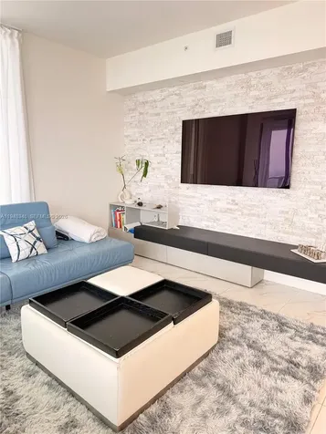 2000 Metropica Way Sunrise FL 33323
