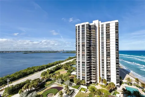 Singer Island FL 33404