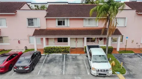 8013 Lake Drive Doral FL 33166