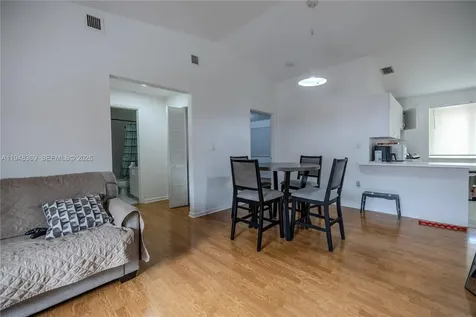8013 Lake Drive Doral FL 33166