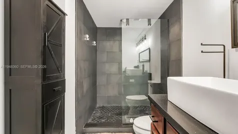 3800 Hillcrest Drive Hollywood FL 33021