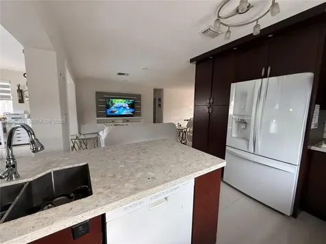7321 Taylor Street Hollywood FL 33024