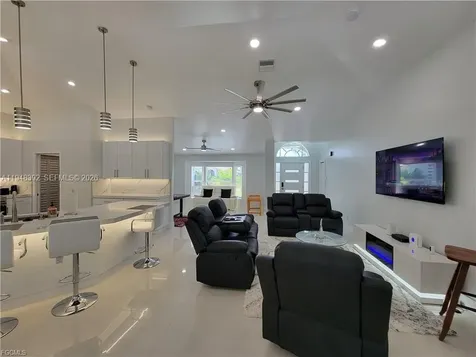 237 SW 47th Street Cape Coral FL 33914