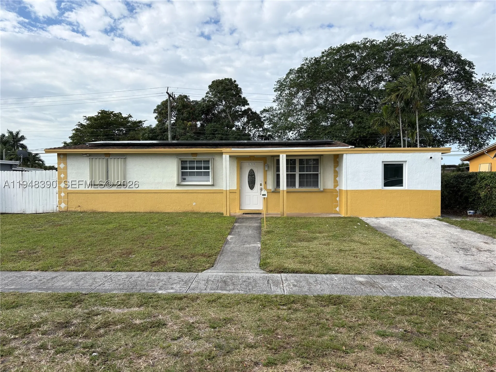 330 N 69th Way Hollywood FL 33024