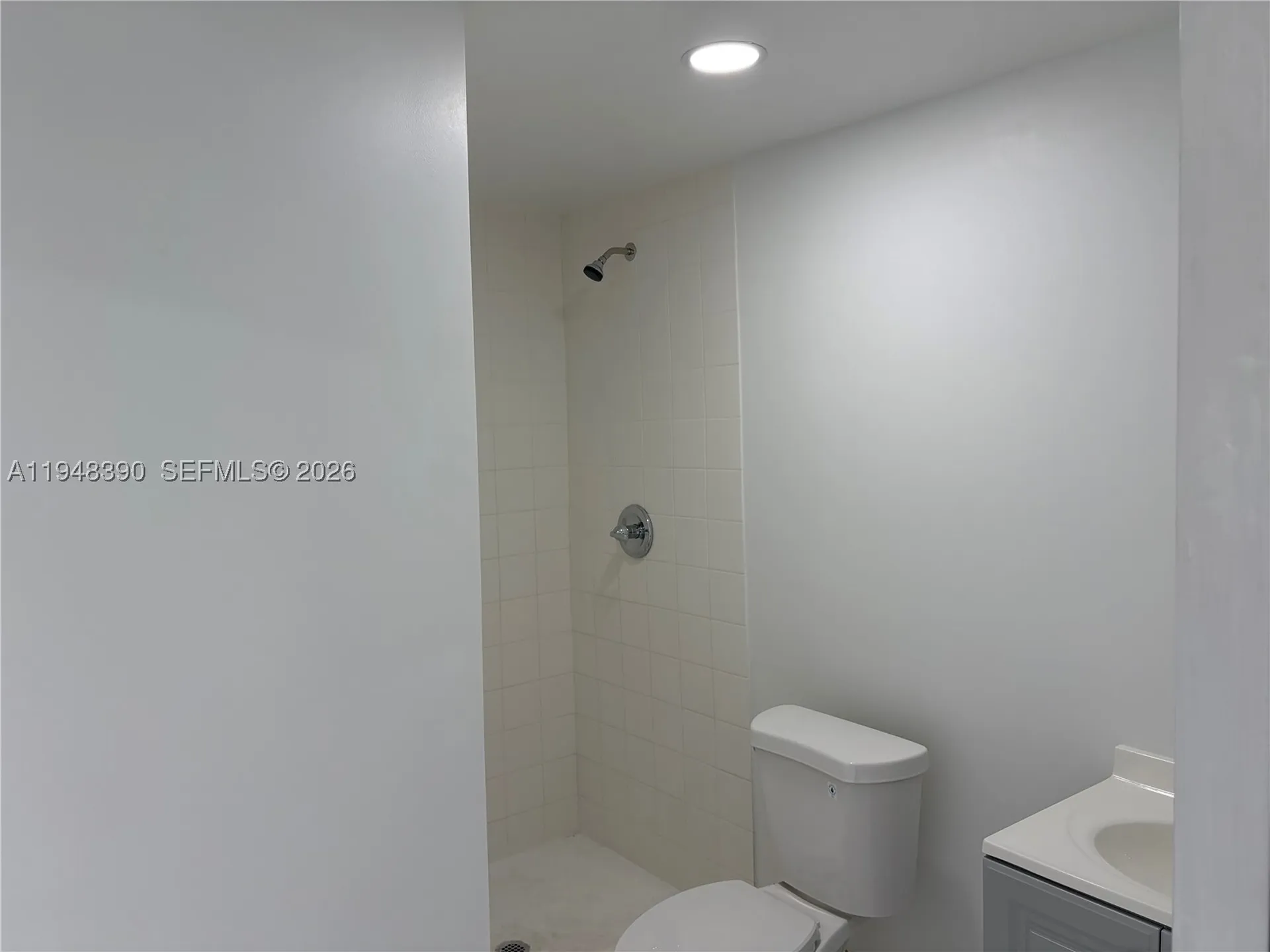330 N 69th Way Hollywood FL 33024