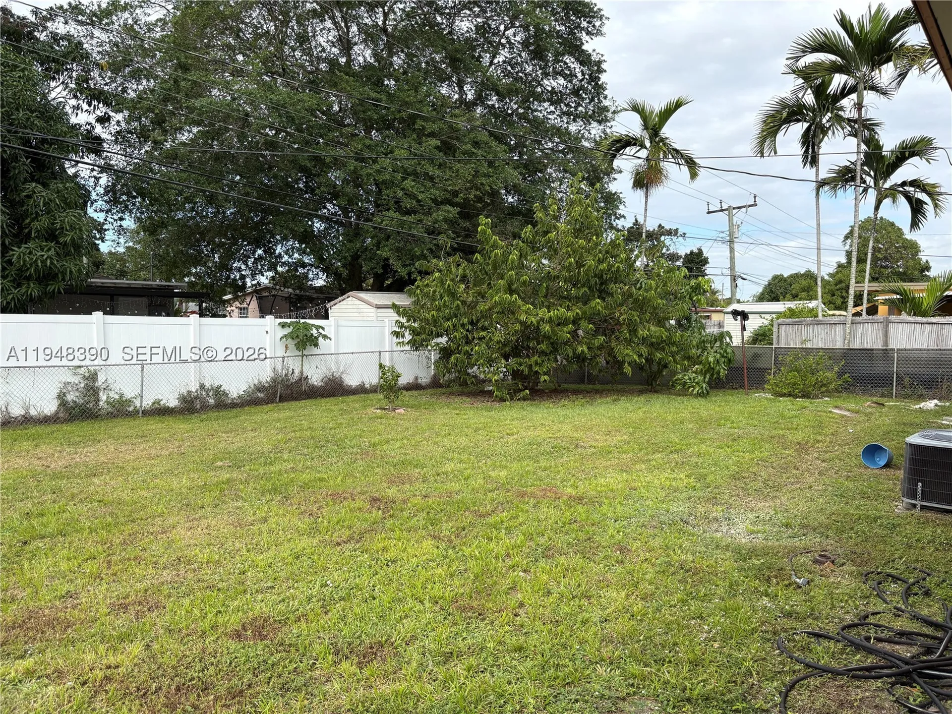 330 N 69th Way Hollywood FL 33024