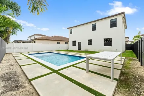 12927 SW 229th Terrace Miami FL 33170