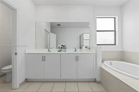 12927 SW 229th Terrace Miami FL 33170