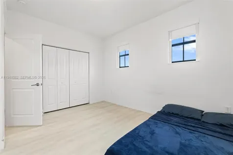 12927 SW 229th Terrace Miami FL 33170