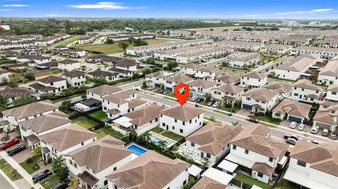 12927 SW 229th Terrace Miami FL 33170