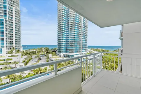 400 S Pointe Drive Miami Beach FL 33139