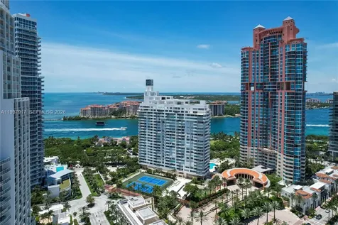 400 S Pointe Drive Miami Beach FL 33139