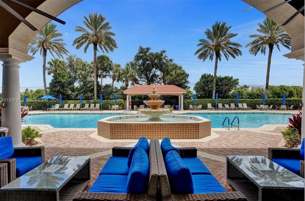 6532 Via Vicenza Delray Beach FL 33446