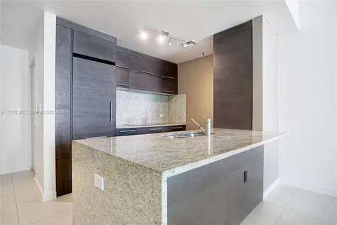 900 Biscayne Boulevard Miami FL 33132