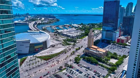 900 Biscayne Boulevard Miami FL 33132