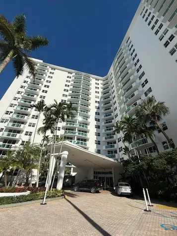 3001 S Ocean Drive Hollywood FL 33019