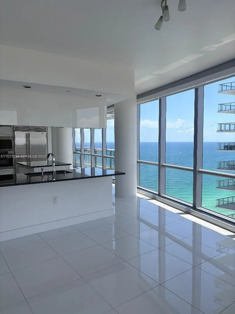 17121 Collins Avenue Sunny Isles Beach FL 33160
