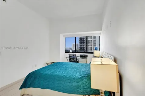 480 NE 31st Street Miami FL 33137