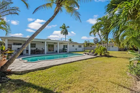 12805 SW 193rd Terrace Miami FL 33177
