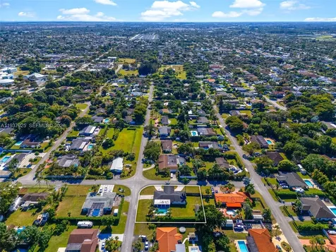 12805 SW 193rd Terrace Miami FL 33177