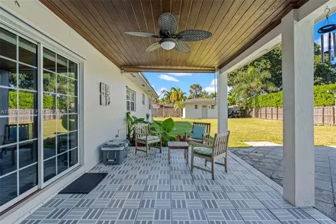 12805 SW 193rd Terrace Miami FL 33177