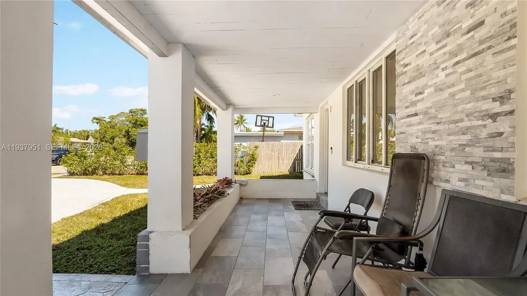 3120 SW 17th Street Fort Lauderdale FL 33312