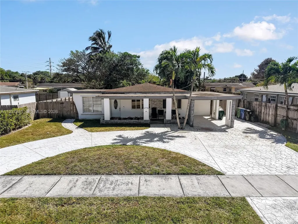 3120 SW 17th Street Fort Lauderdale FL 33312