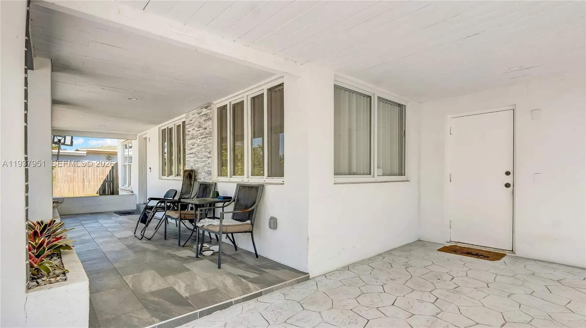 3120 SW 17th Street Fort Lauderdale FL 33312